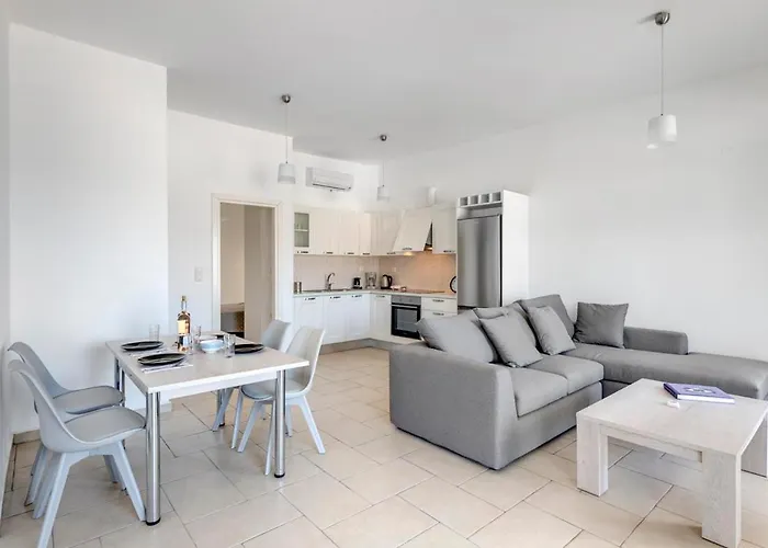 Holiday home Waterview Kini